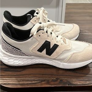 New Balance X70 Sneakers EUC